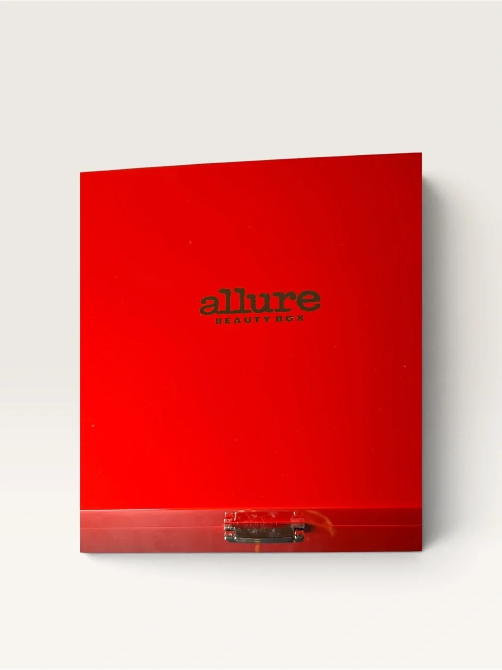ALLURE BEAUTY Red Lacquered Storage Box with Cream Interior